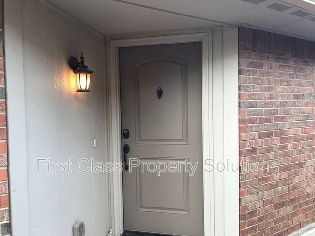 Photo - 19816 Serenade Way