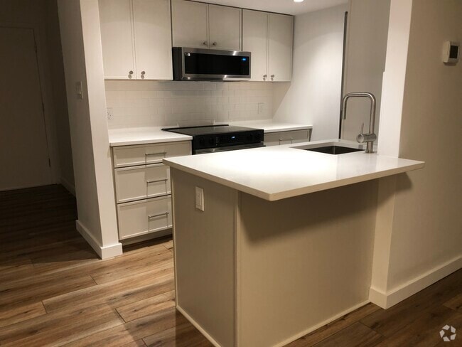 Building Photo - 800 St Andrews Dr Unit 210 Rental