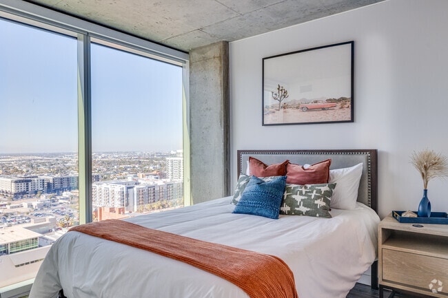 1HAB, 1BA - 565 ft² - Sora