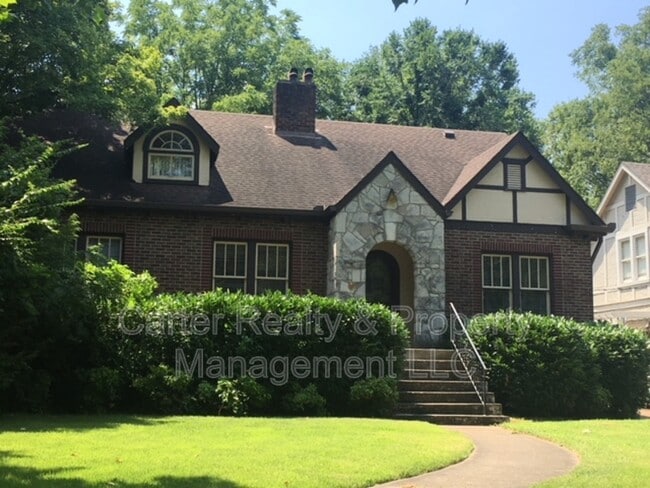 Building Photo - 3707 Whitland Ave