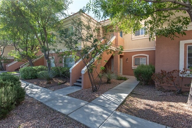 Photo - 10553 Pine Glen Ave Unit 205