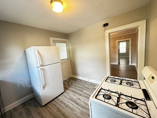 Photo - 732-734 Deshler Ave.