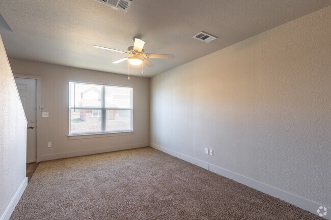 3BR, 2BA - 1,234SF - Living Room