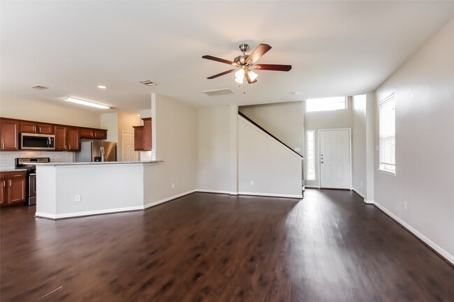 Photo - 18702 Walden Glen Cir