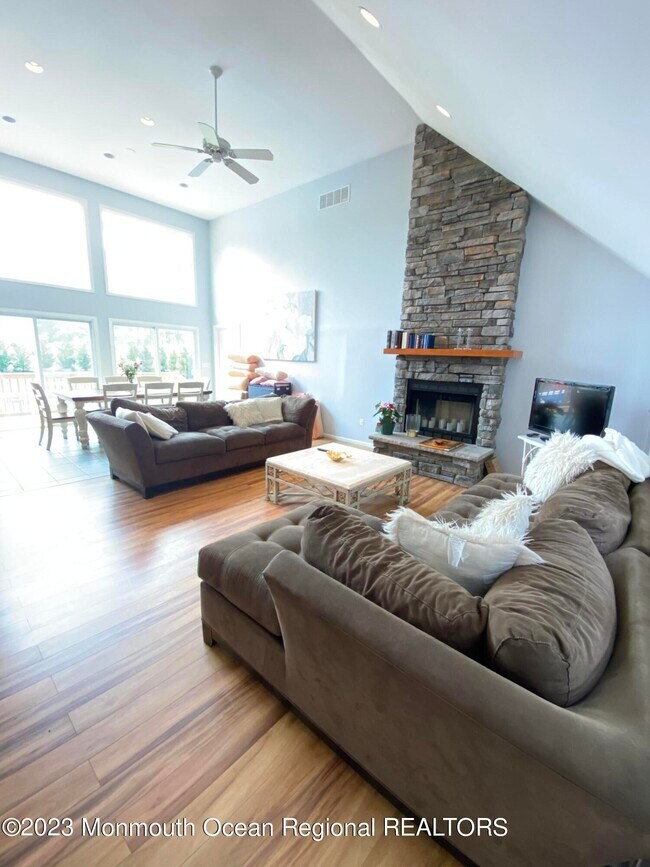 7 Carole Dr House House Rental in Ocean Township, NJ