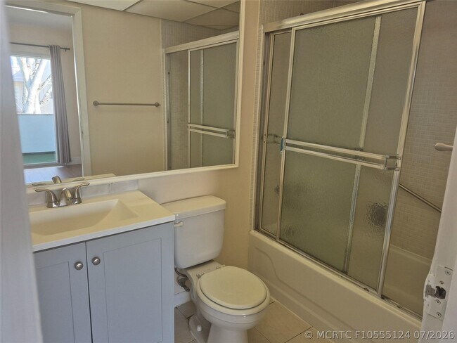 Photo - 278 Flanders F Unit 278