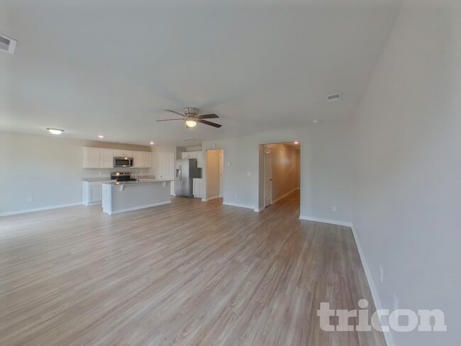 Photo - 224 Wannamaker Way