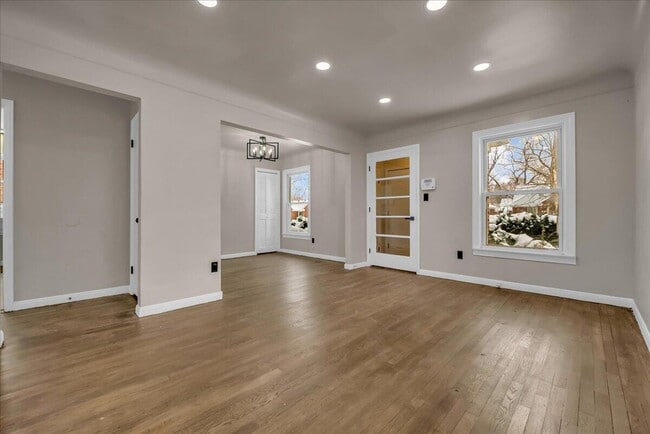 Photo - 20285 Glastonbury Rd