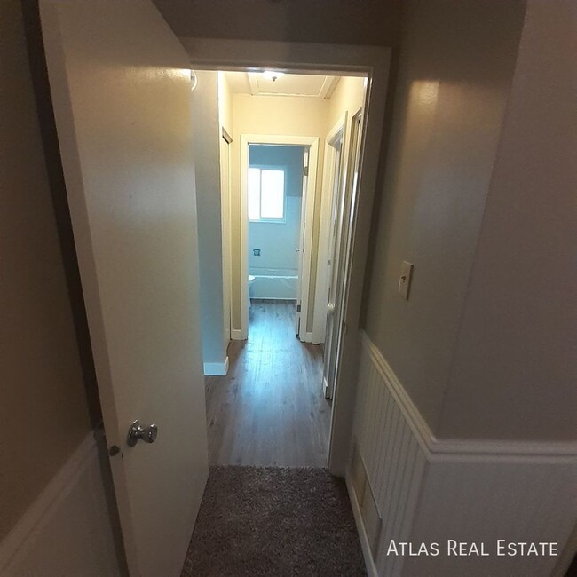Photo - 1809 Eagle View Dr Apartment Unit 4
