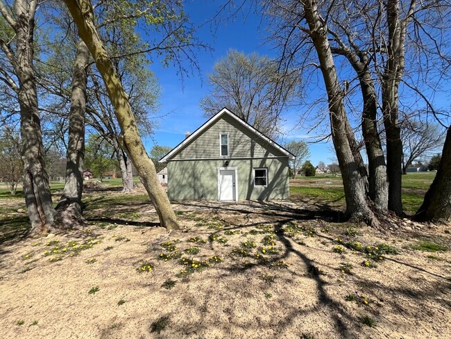 Photo - 720 Green Cook Rd