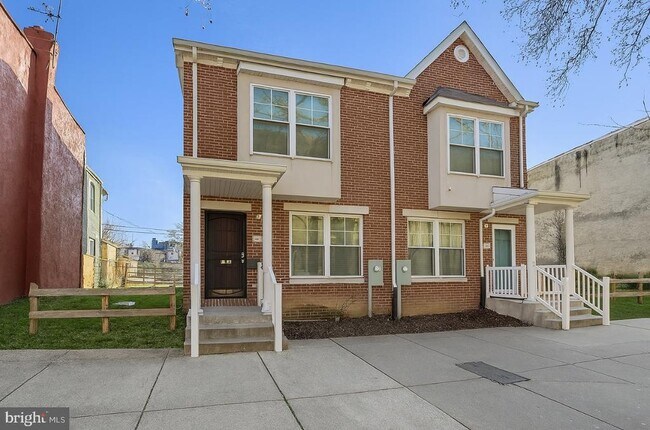 Building Photo - 759 N 44th St Rental