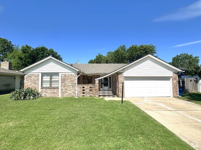 Building Photo - 3 BED 2 BATH-Longview Acres 2nd Rental