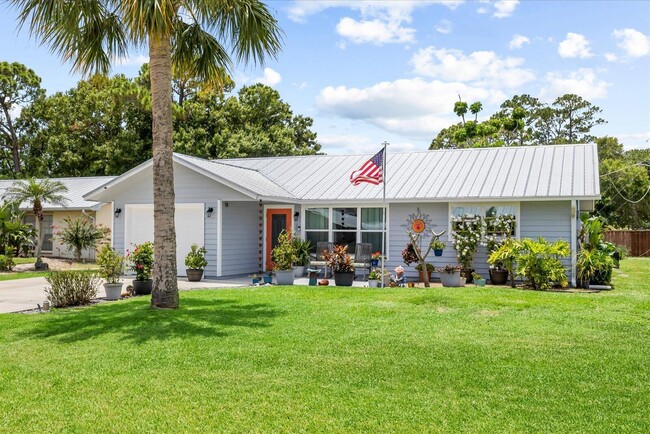 Photo - 215 19th Ave
