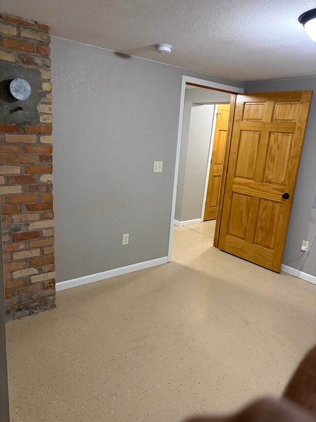 Photo - 119 Glenview Ave