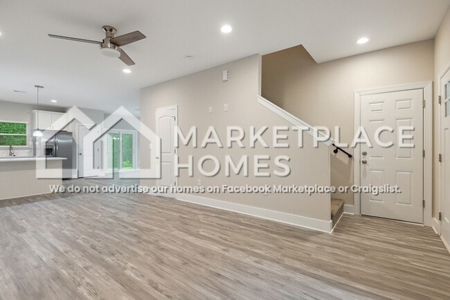 Photo - 3413 Durham Ln