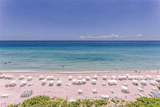 Photo - 1830 S Ocean Dr Unidad 4601