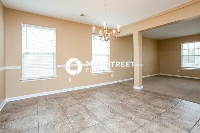 Photo - 5 Bedroom Pet-Friendly Home in Fairburn, GA with Main Street Renewal