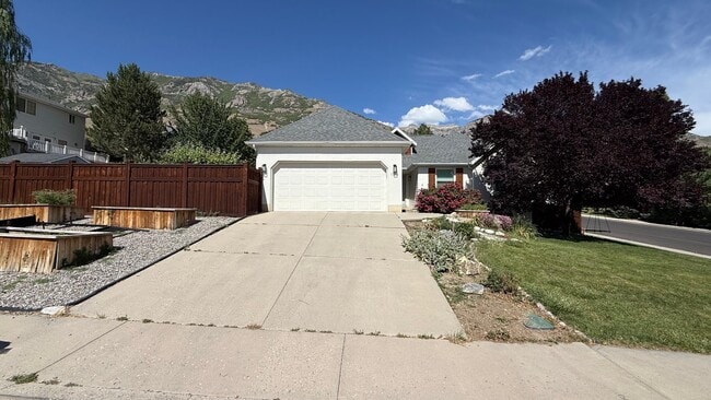 Building Photo - 1184 N 850 E
