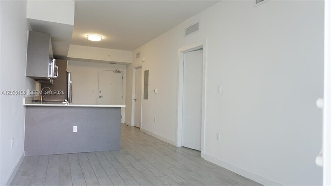 Photo - 321 NE 26th St Unit 705