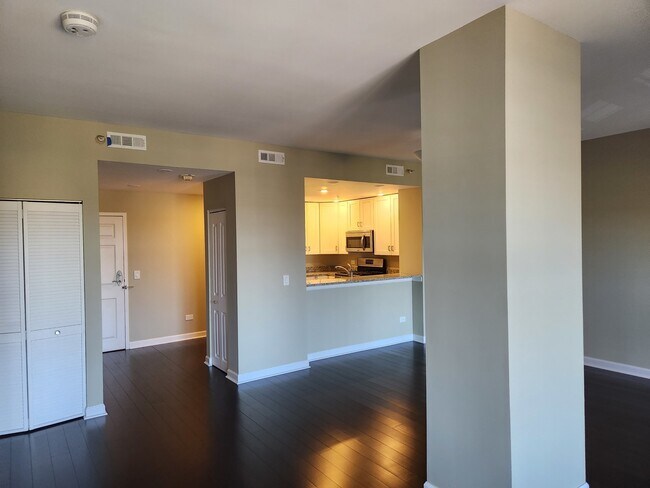 44 N Vail Ave Unit 408