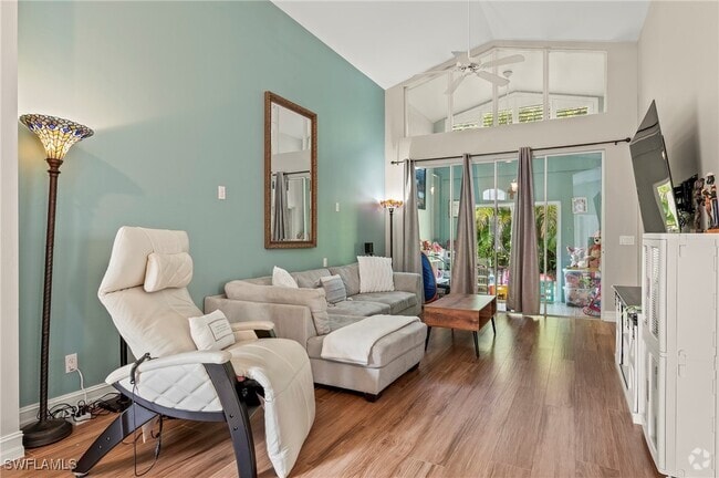 Building Photo - 391 Pindo Palm Dr Rental