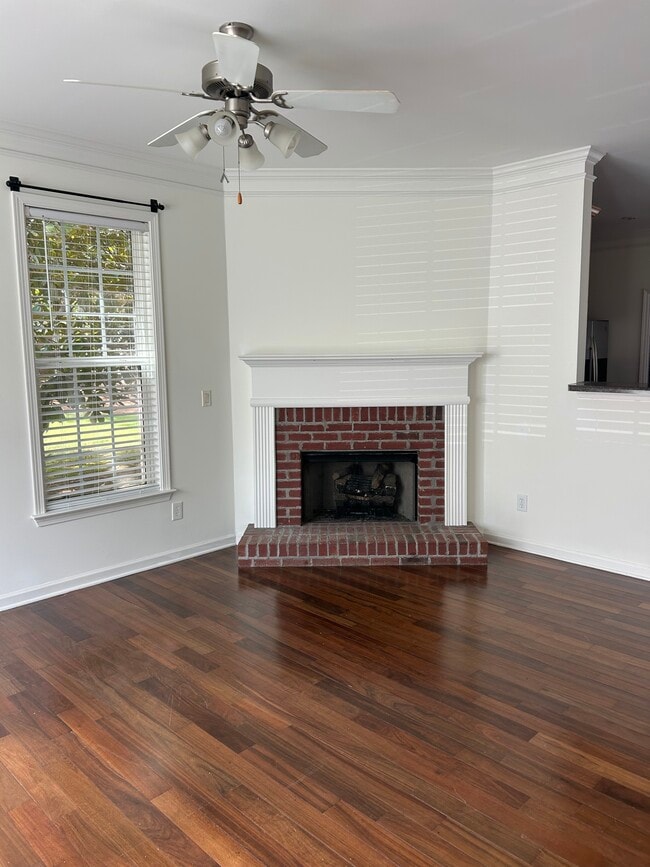 Photo - 1701 Heights Cir NW