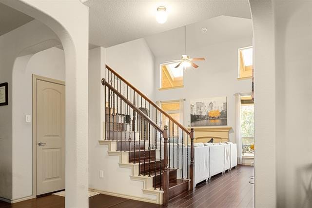 Photo - 428 Running Water Trail