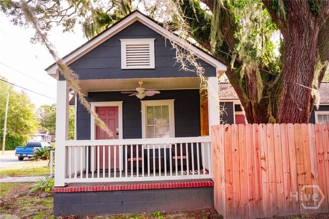 Photo - 2141 New York Ave