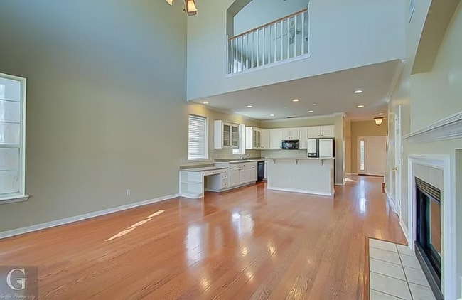 Photo - 110 Diana Dr