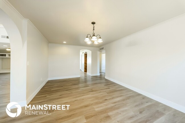 Photo - 4031 N 59th Dr