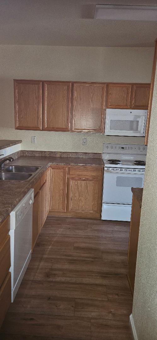 Photo - Snyder Avenue Townhomes