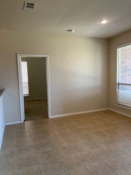 Photo - 7823 Black Willow Ln