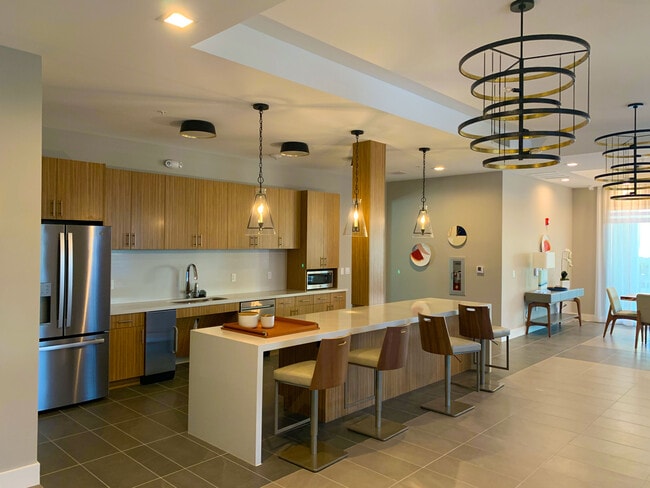 Water's Edge Apartment Homes