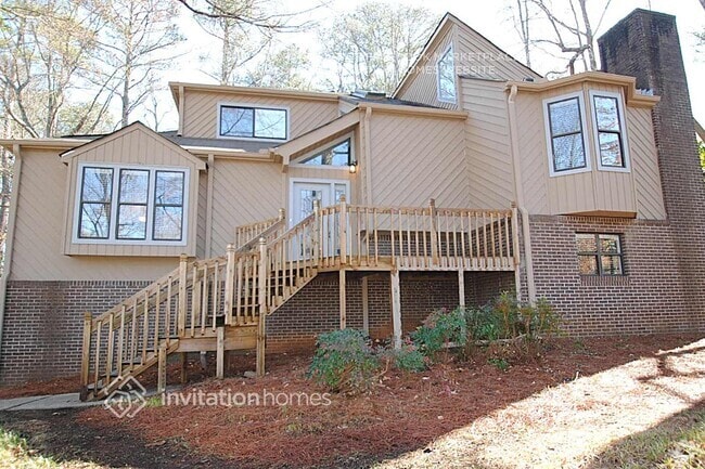 Building Photo - 325 Old Tree Trce Rental