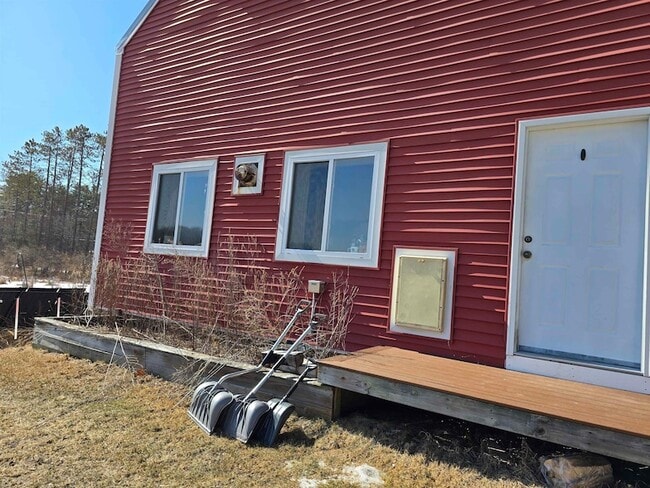 Photo - 352 Packers Falls Rd