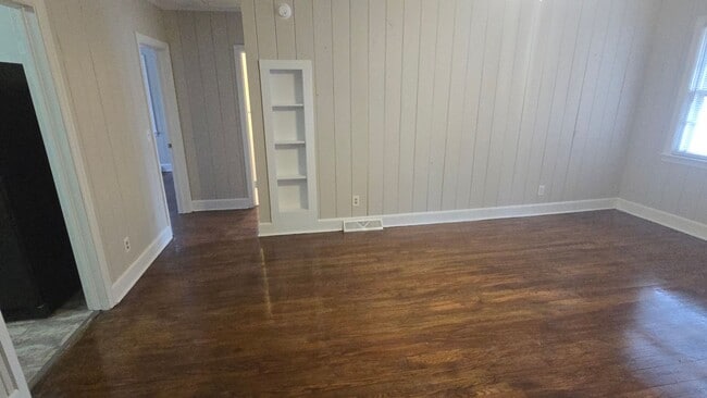 Photo - lonsford1575-1577 Unidad 1577