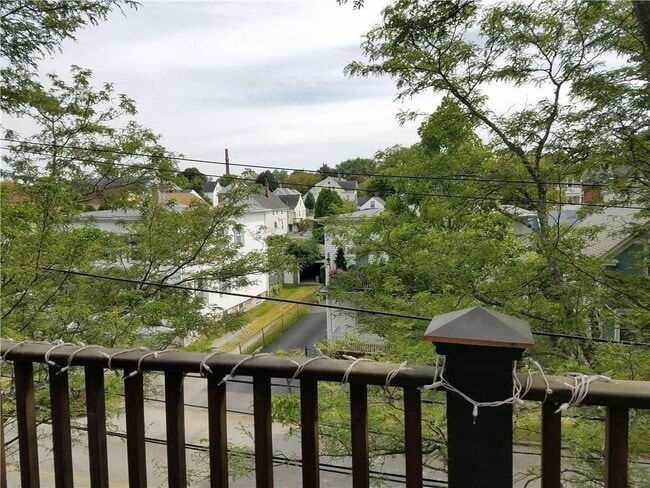 3 Bay View Avenue, 5
