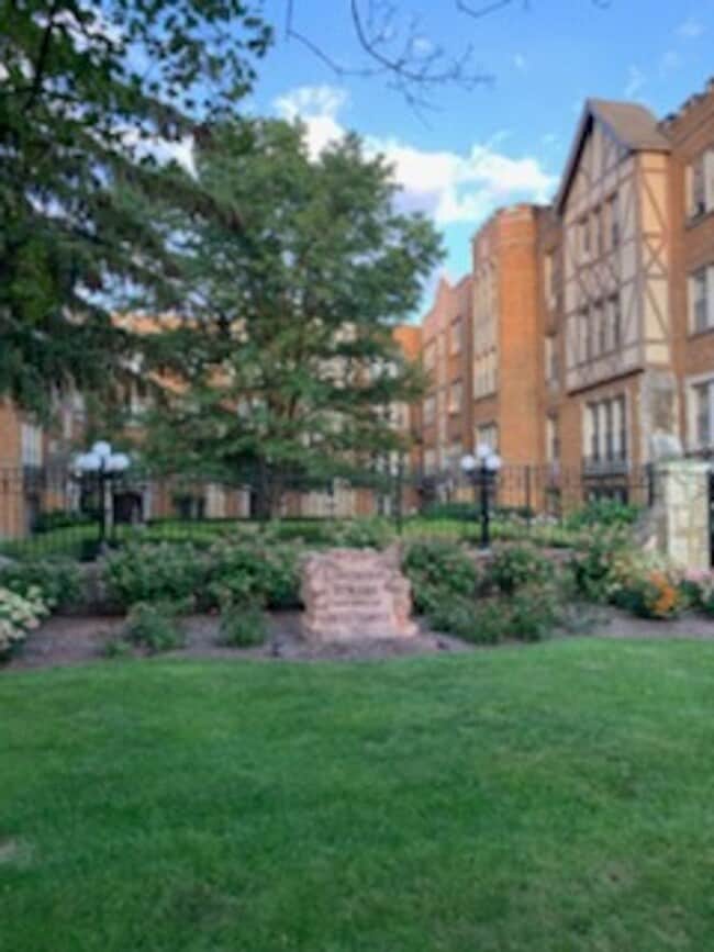 Building Photo - Walden Group Longwood Unit 3
