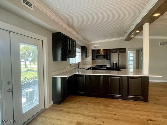 Photo - 3826 Harold Ave