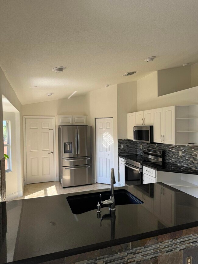 Photo - 3770 SW Darwin Blvd