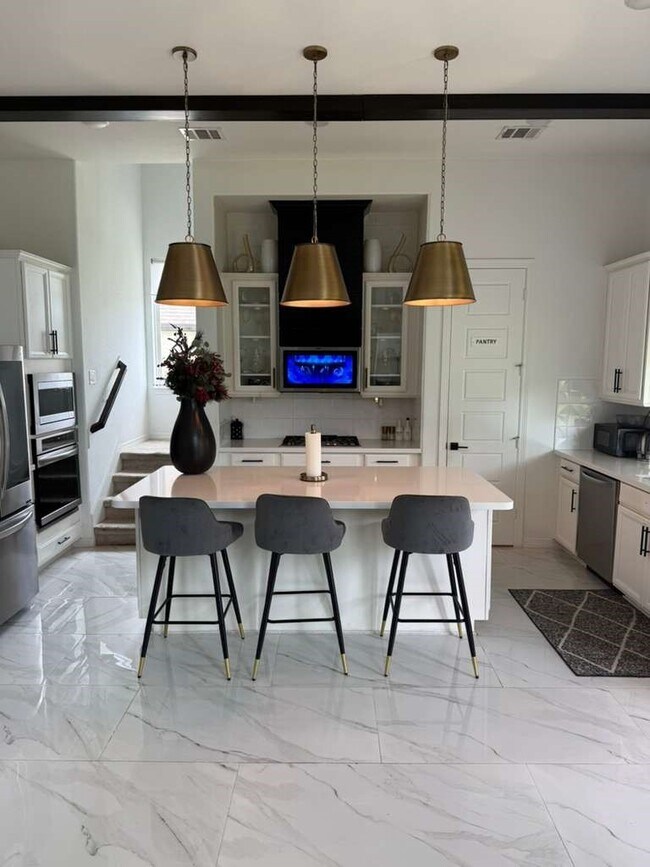 Photo - 5307 Streamside Trl