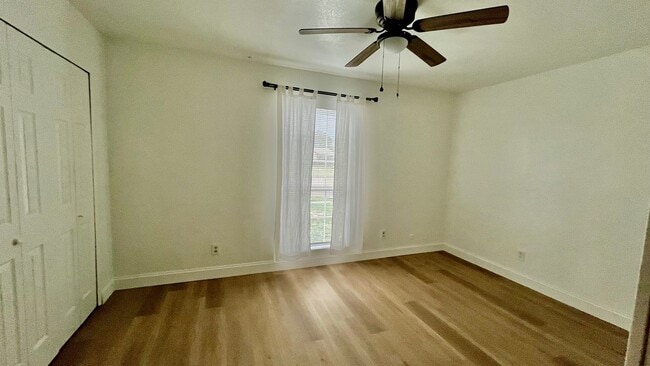 Photo - 5540 N Colony Blvd