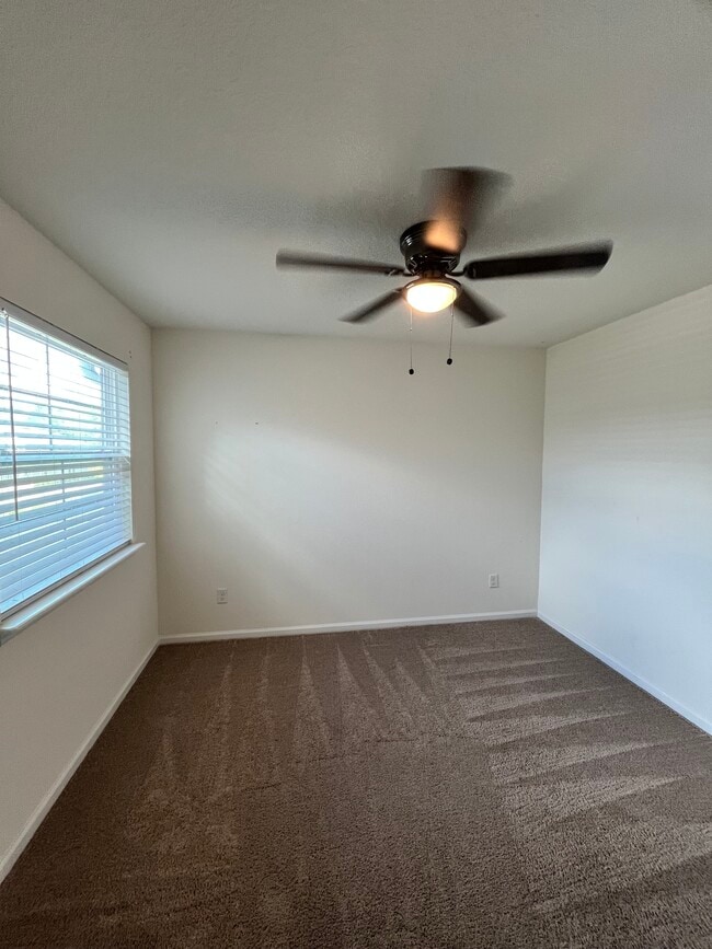 Photo - 9877 Fiddleback Ln