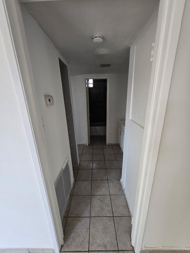 Photo - 1324 N 22nd St Unit 1