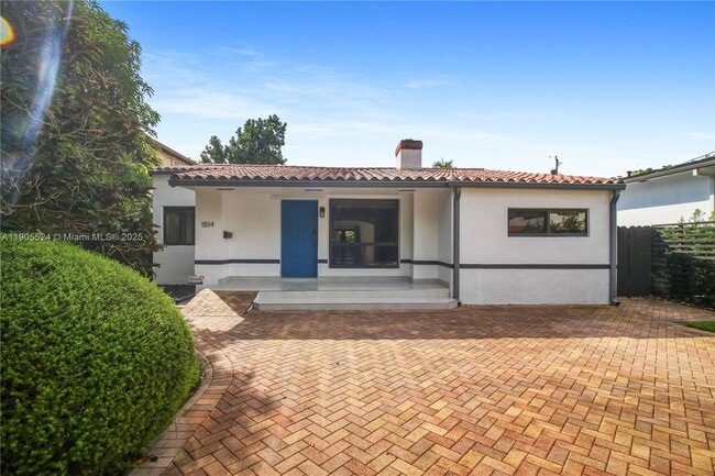 Photo - 1814 SW 22nd Terrace