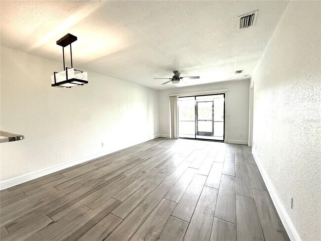 26305 Explorer Rd Unidad A
