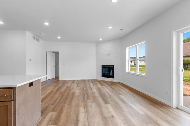 Photo - 2721 Sachet Pl