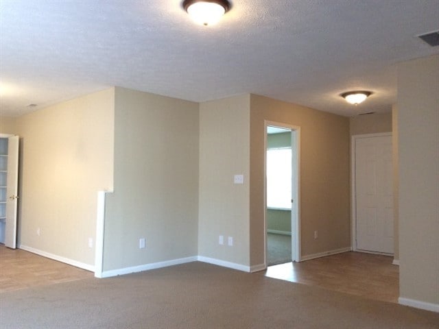 Photo - 2808 Crosscreek Cir