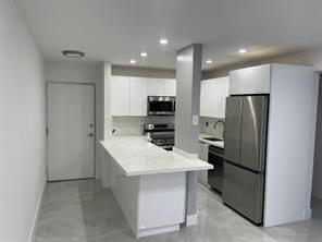 Building Photo - 3642 NE 171 St Rental