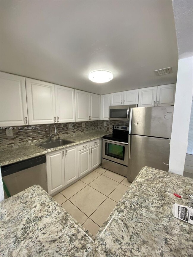 Photo - 17600 NW 68th Ave Unit B2009